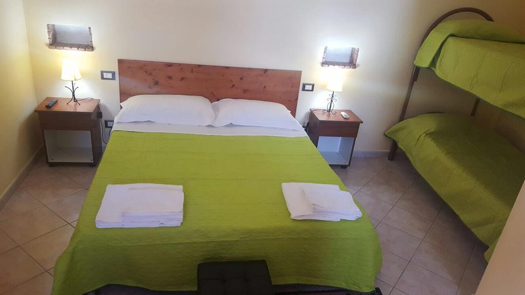 Camere Con Terrazzino Valderice Luaran gambar